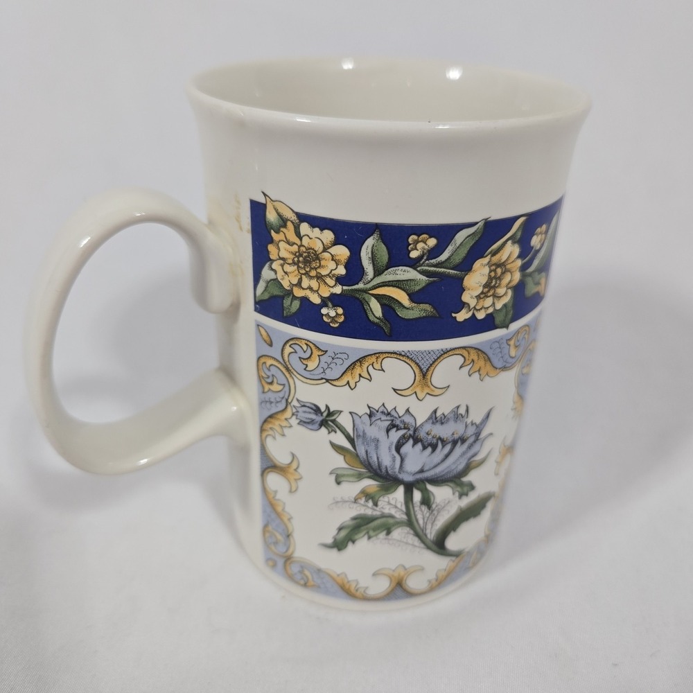 Dunoon - Lambeth by Patricia Gannon | Stoneware Cup Made in Scotland